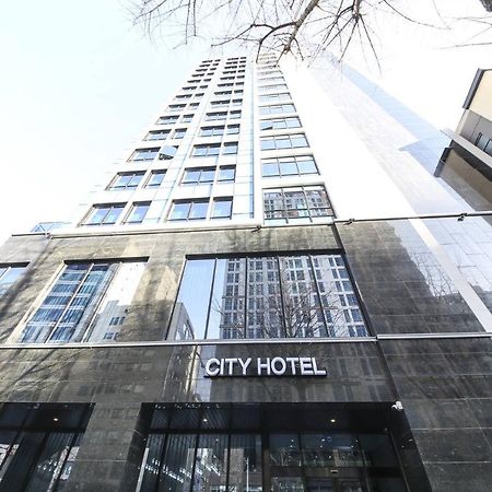 City Hotel The Busan Metro Exterior foto