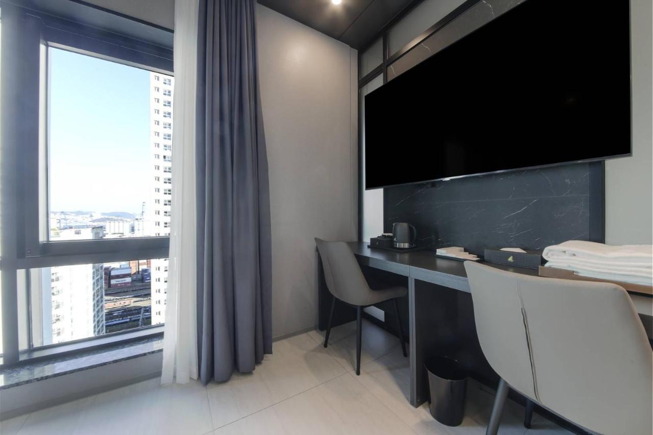 City Hotel The Busan Metro Exterior foto